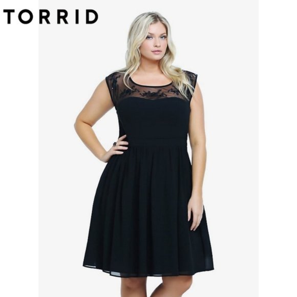 torrid Dresses & Skirts - Torrid Lace Chiffon Floral Neckline Skater Dress 3